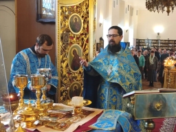 Покров Пресвятой Богородицы